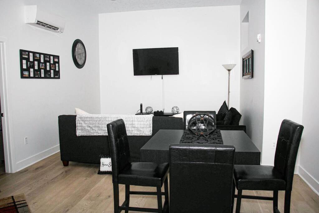 Appartamento Comfy Cozy And Cute Baltimora Esterno foto
